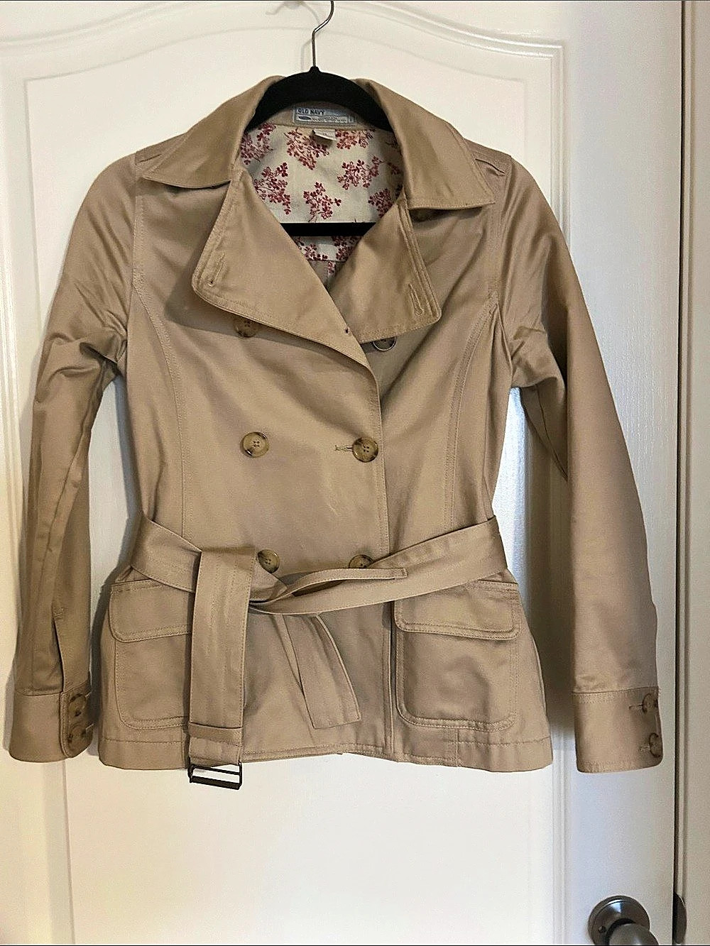 Old Navy Belted Trench Coat in Brown